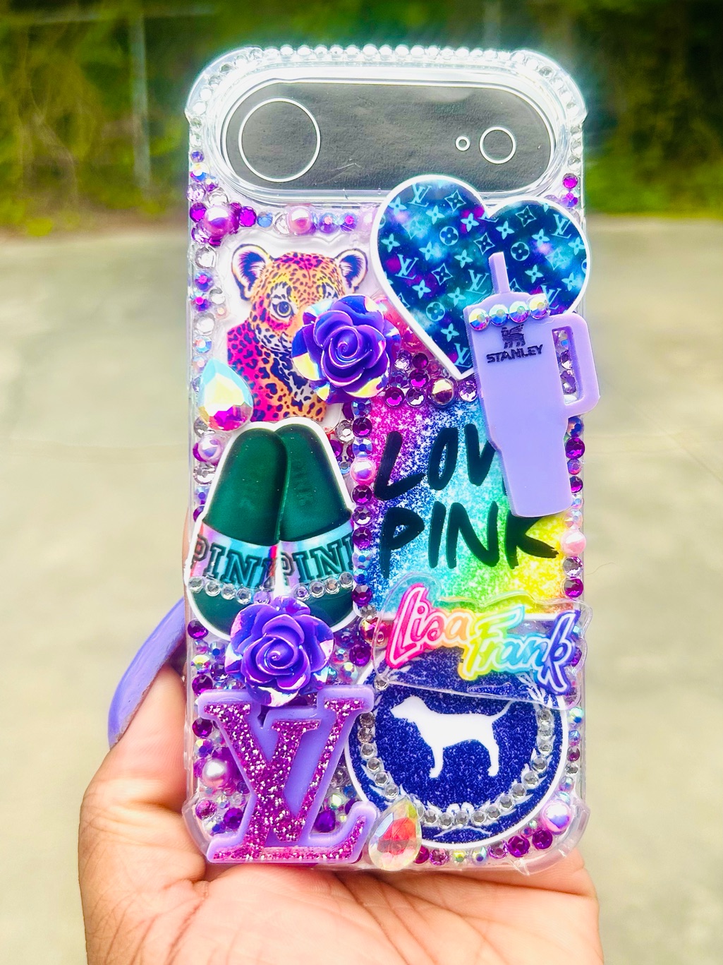 Iphone 17 Airbling Case